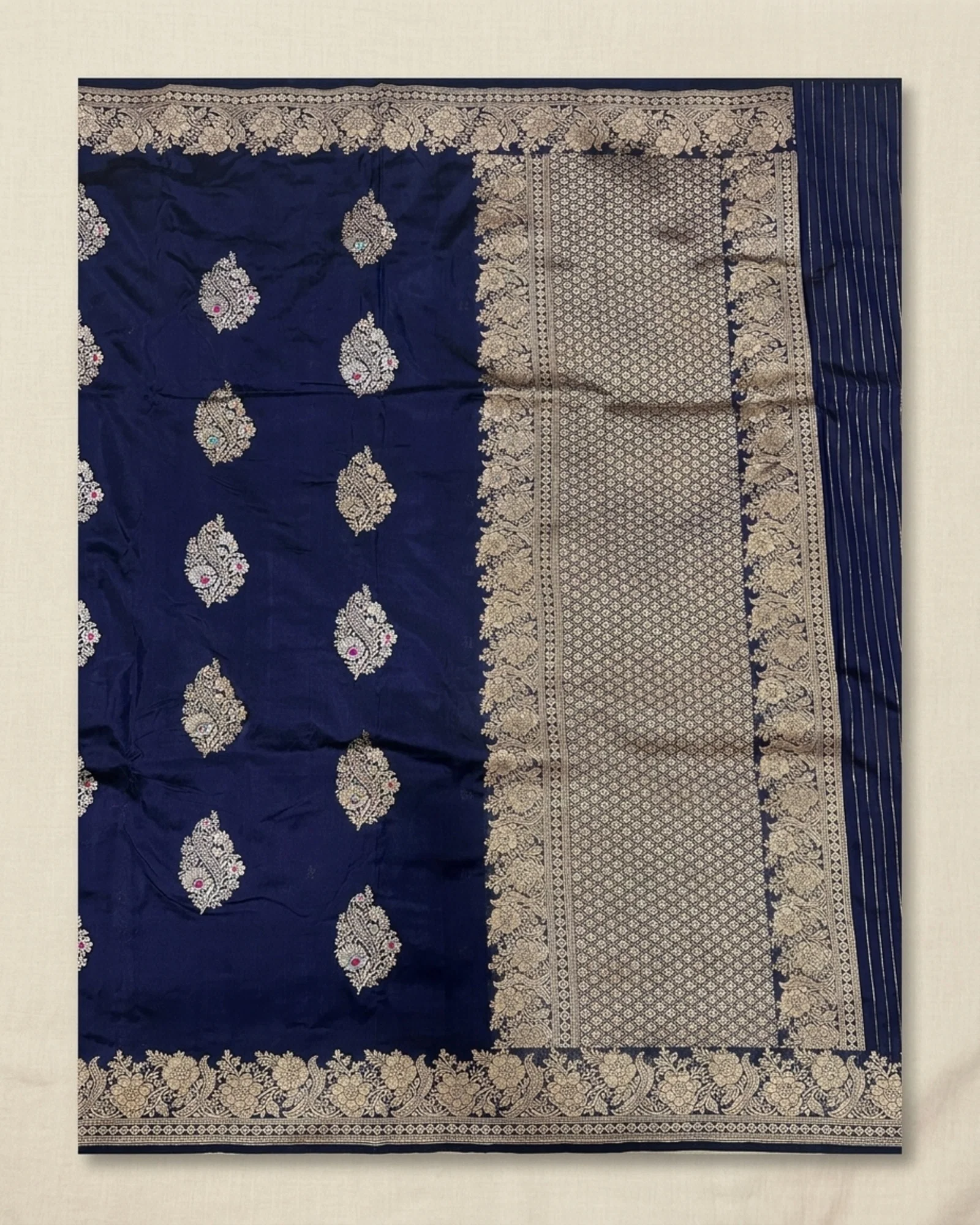 Original Midnight Navy Katan Silk Kadwa Meenakari Banarasi Saree showing body border and pallu